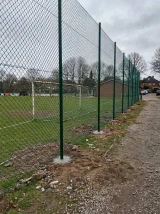 Ballfangzaun in Gelsenkirchen - fachgerechte Ausführung vor Ort